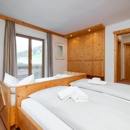 Mooshaeusl Large Hopfgarten im Brixental