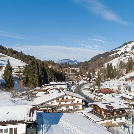 Σαλέ Mooshaeusl Large *