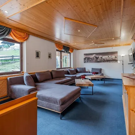 Mooshaeusl Large Hopfgarten im Brixental