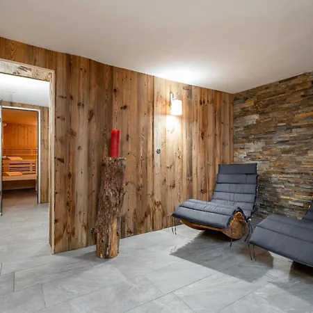 Chalé Mooshaeusl Large