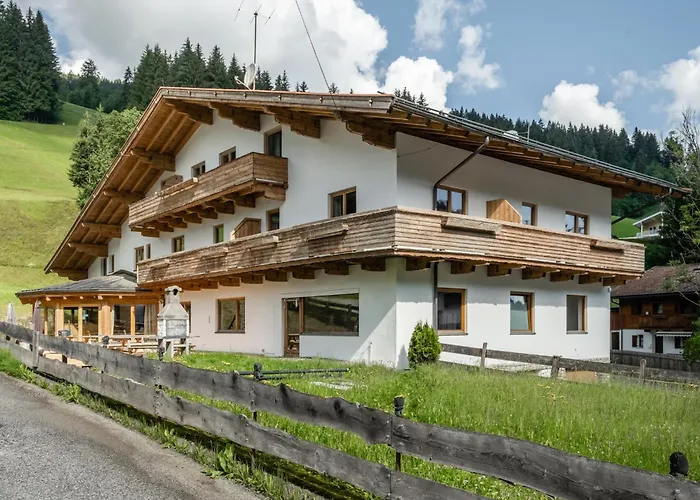 شاليه Mooshaeusl Large